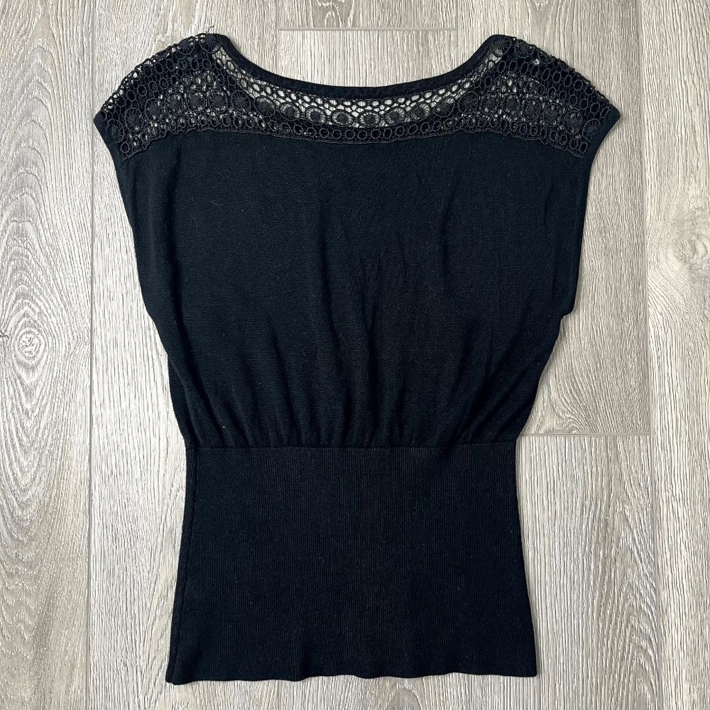 White House Black Market Lace Black Cap Sleeve Sweater Knit Top Sizes Medium